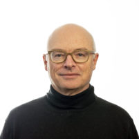 Dr Alain François